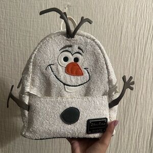 Disney Parks x Loungefly Olaf Sequin Backpack - White